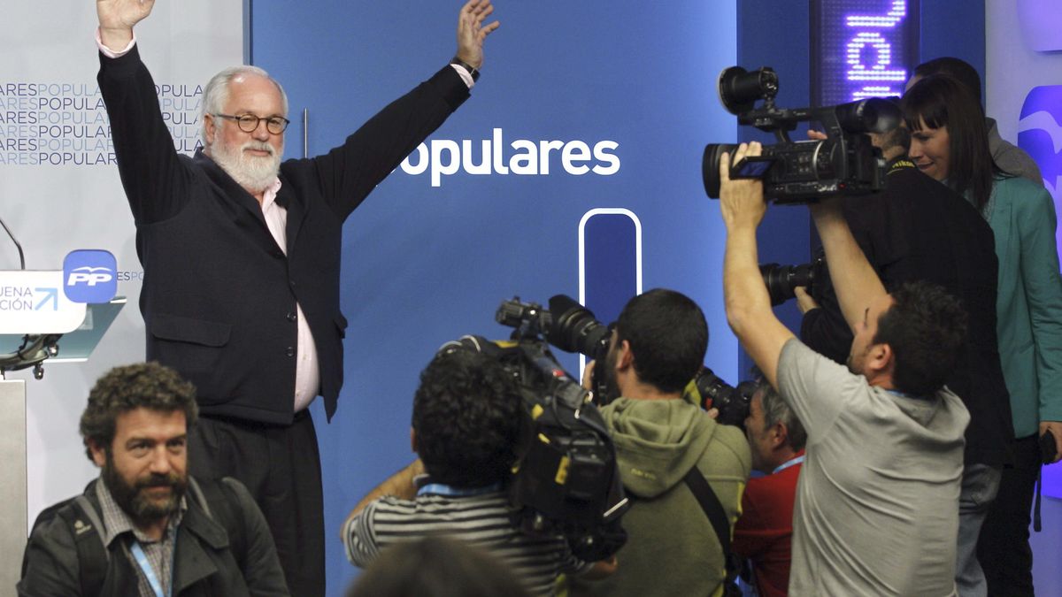 Arias Cañete asume que el electorado del PP le ha dado un "aviso serio" por los recortes