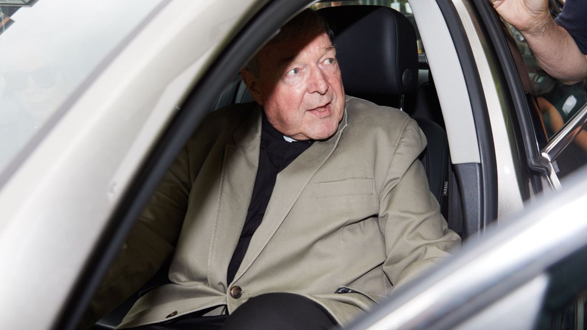 Condenan por pederastia al cardenal George Pell, el religioso de más rango en Australia