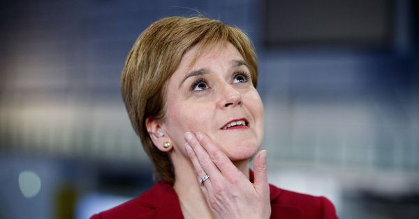 Foto: La líder del Partido Nacional Escocés (SNP), Nicola Sturgeon. (EFE)
