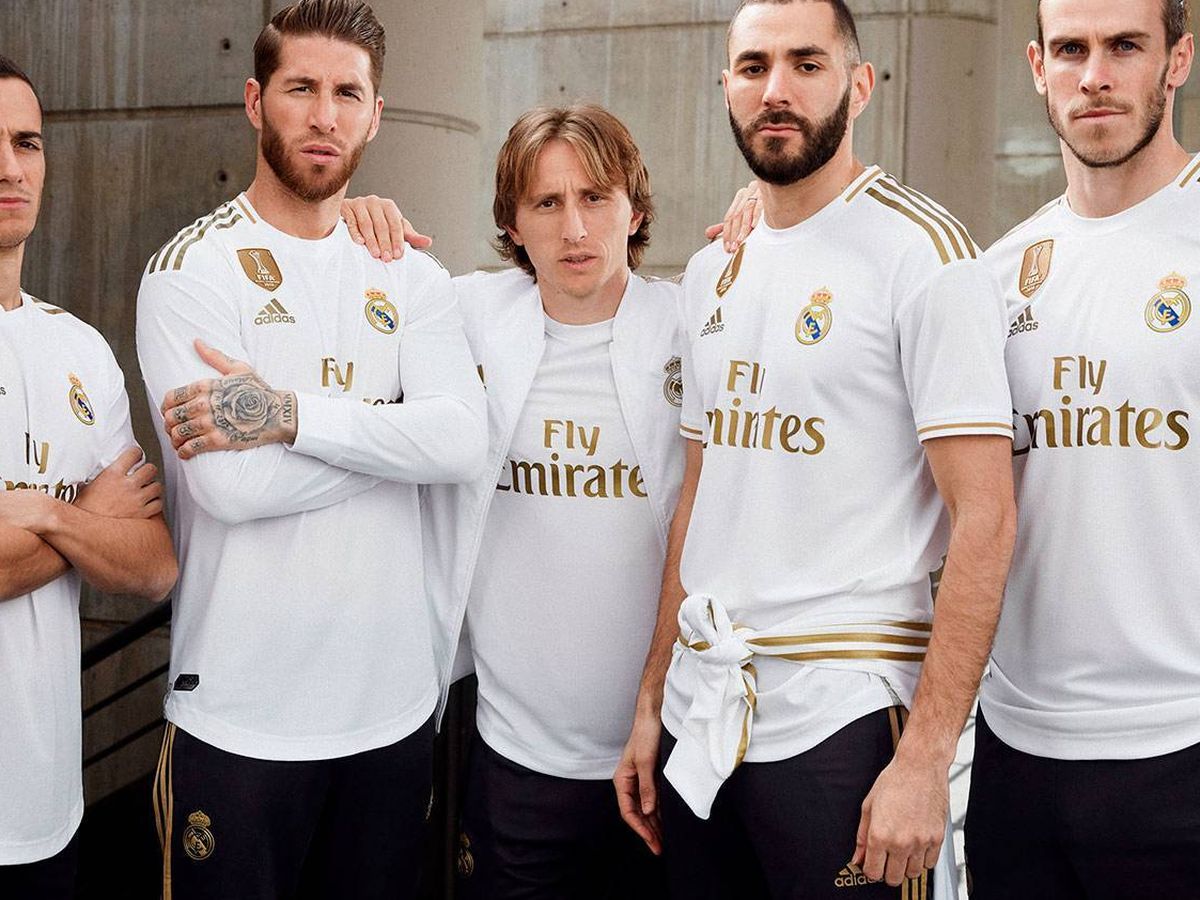 Así es la nueva camiseta del Real Madrid: al dorado y a los históricos"