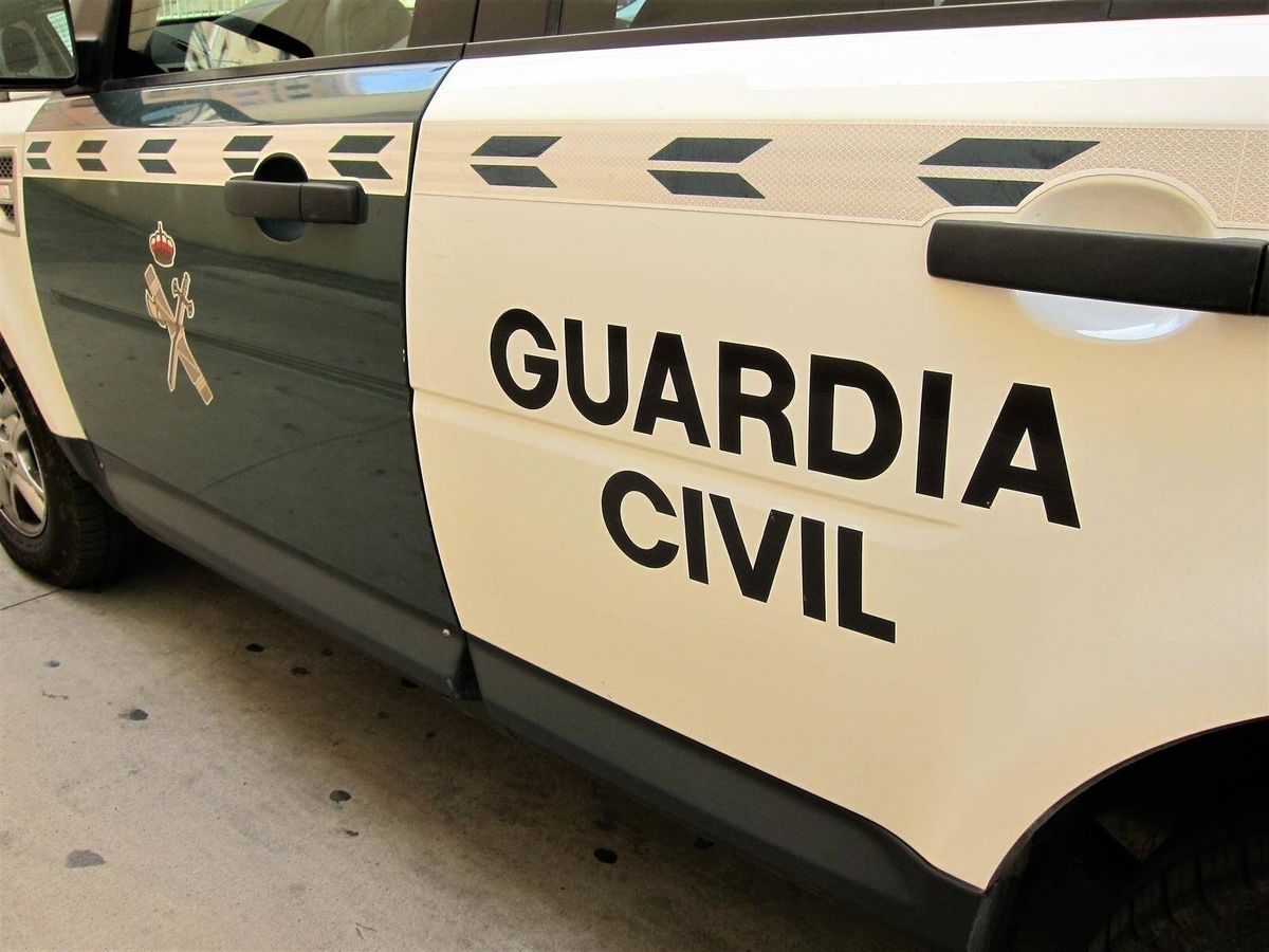 Foto: La Guardia Civil emite una alerta tras destapar una estafa telefónica: cuidado si recibes este mensaje de la Agencia Tributaria (Guardia Civil / Europa Press)
