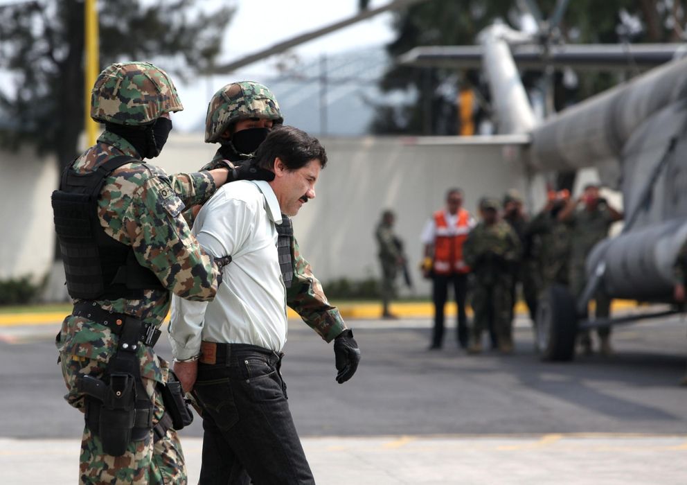 Foto: El 'Chapo' Guzmán, tras su detención. (Efe)