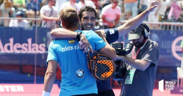 Foto: La alegría a Álex Ruiz y Martín Sánchez Piñeiro tras ganar a los número 1 en Valladolid. (Foto: WPT)