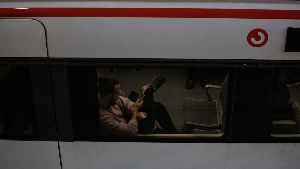 "El servicio de Cercanías Madrid se degrada día a día": el mensaje de un maquinista, harto de los parones de tren