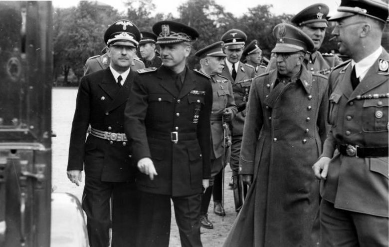 Serrano Suñer junto con Himmler, en su viaje a Berlín, en 1940.