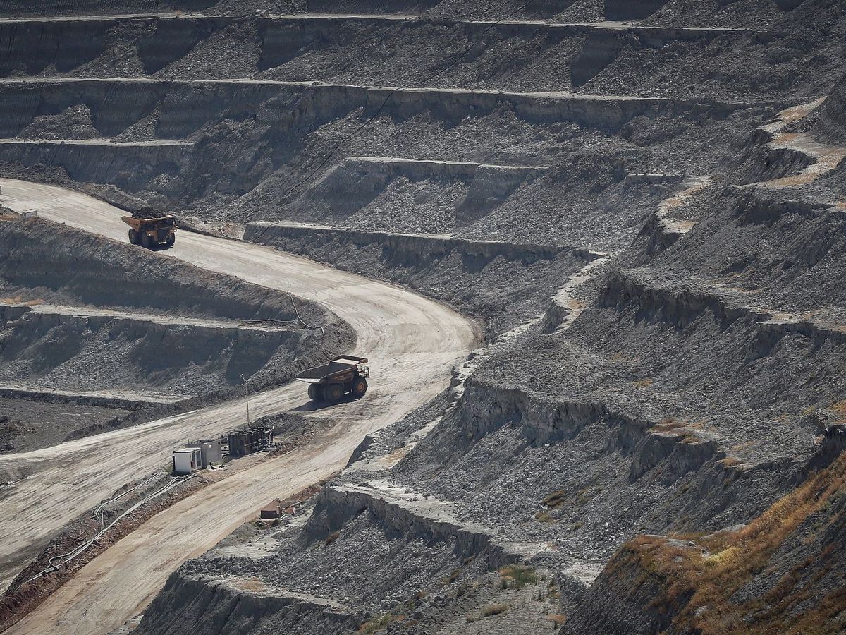 Foto: Vista de la mina de cobre de Gerena. (EFE/ José Manuel Vidal)