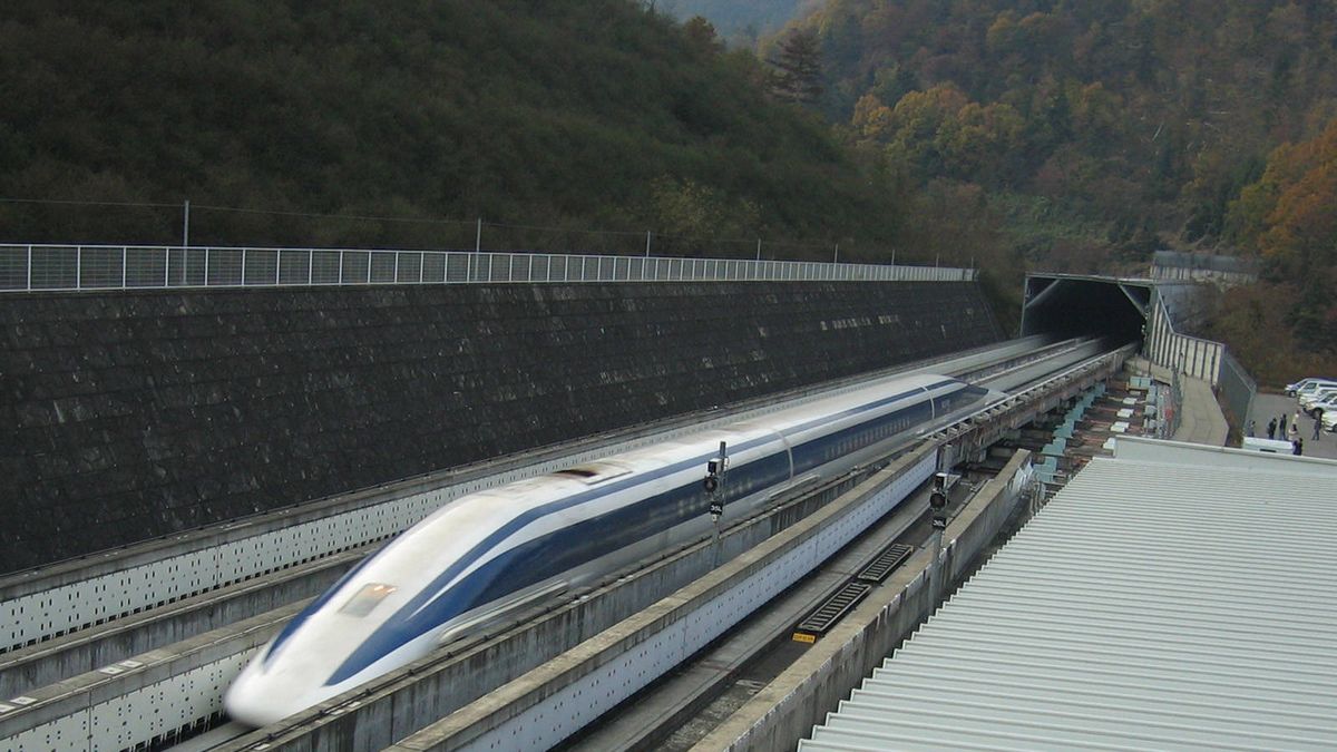 Adiós, Hyperloop; hola, tren magnético: así es como China quiere viajar a 800 km/h