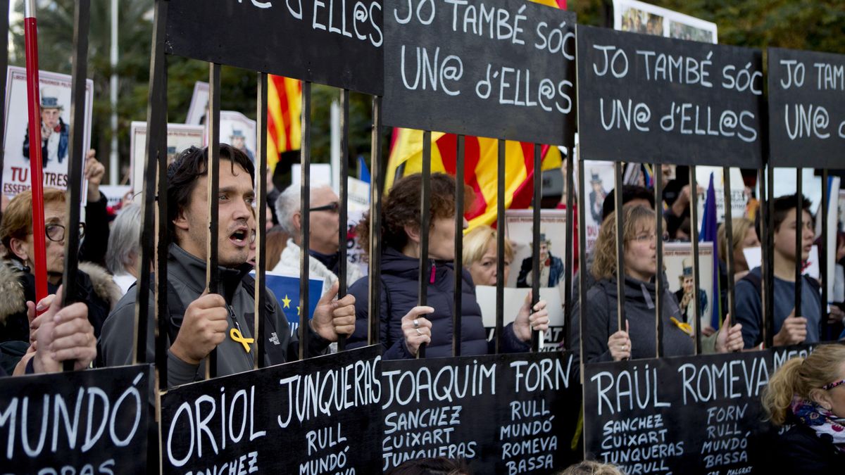 Cataluña, un traidor, los mártires y el chollo de Llarena