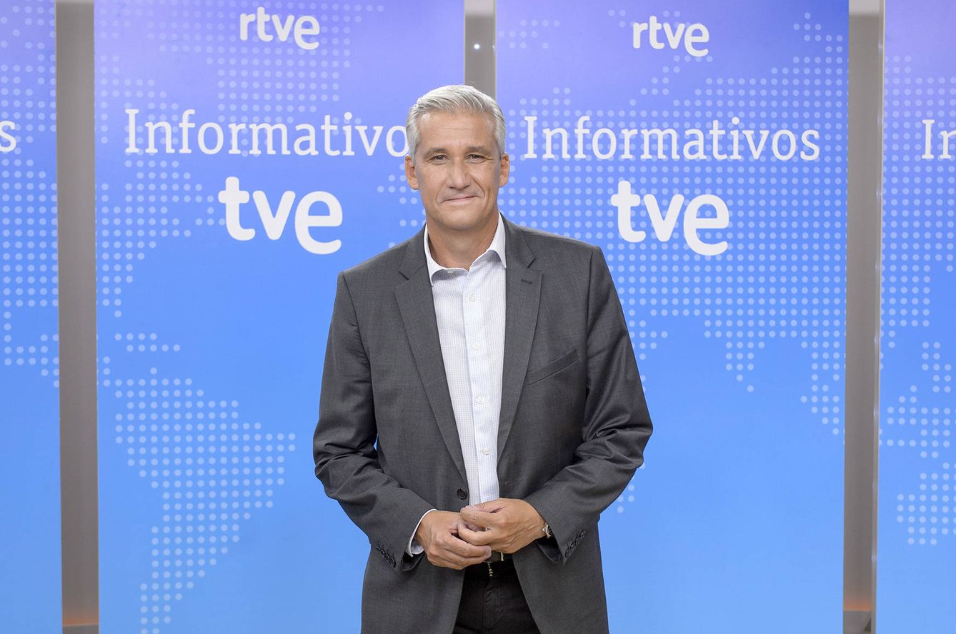 Víctor Arribas, nuevo presentador de 'La Noche en 24 Horas'. (RTVE)