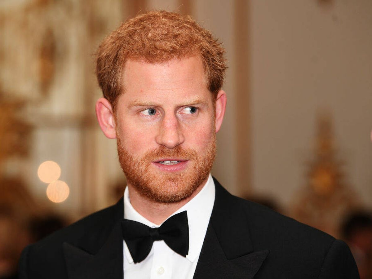 Foto: El príncipe Harry en una cena de gala en Buckingham. (Getty Images)