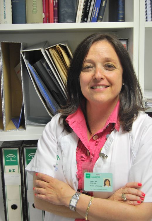 La catedrática de medicina María José Torres insiste en la gravedad que tienen las enfermedades alérgicas. (Foto cedida)
