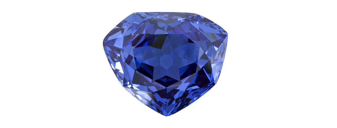El Diamante Azul, tallado en forma de corazón, tal y como lo lucía el Rey Sol.