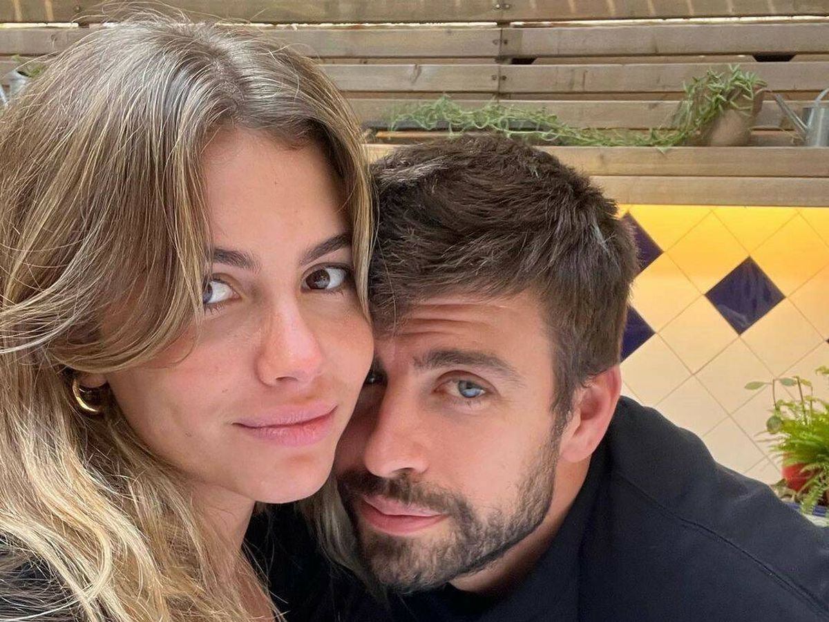Foto: Clara Chía y Gerard Piqué, en su primera foto 'oficial'. (Instagram)