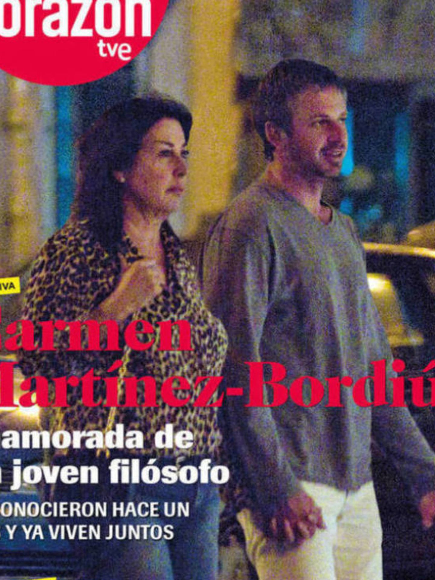 Con su novio, Tim McKeague, en una portada de 'Corazón TVE'.