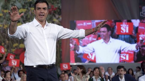 Sánchez se defiende de las críticas acusando a PP y Podemos 