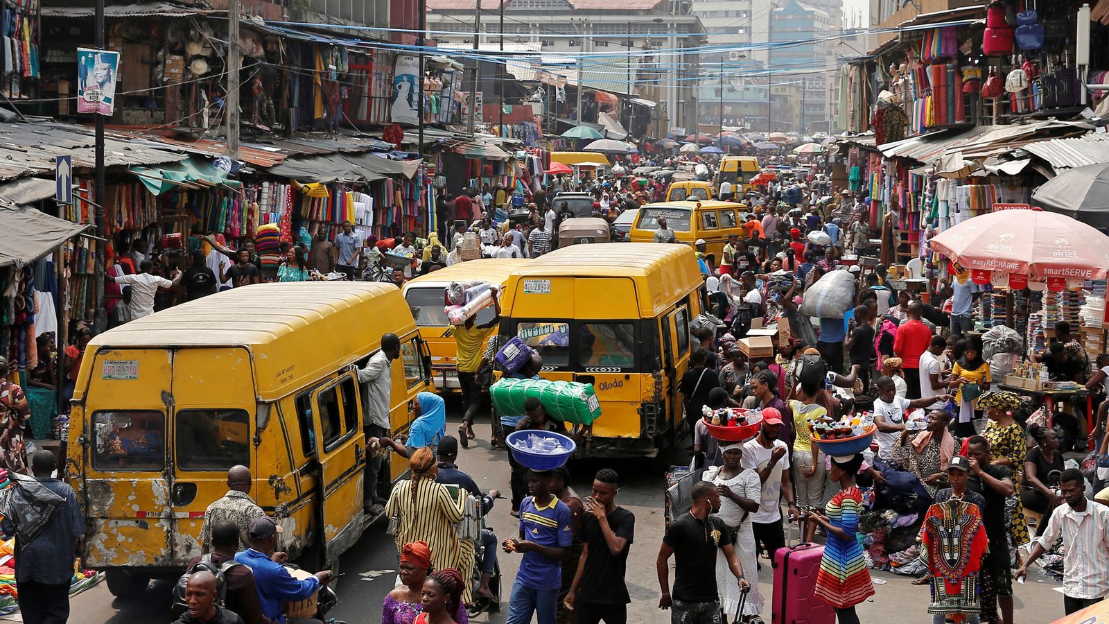 Foto: Tráfico en Lagos. (Reuters) 