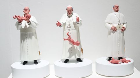 Exposición de Yayoi Kusama en Washington y polémica escultura del Papa: el día en fotos