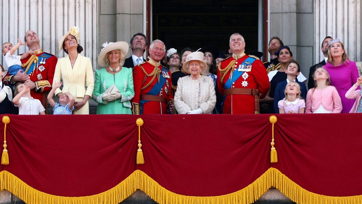 La familia real celebra el Trooping the Colour. (Reuters)