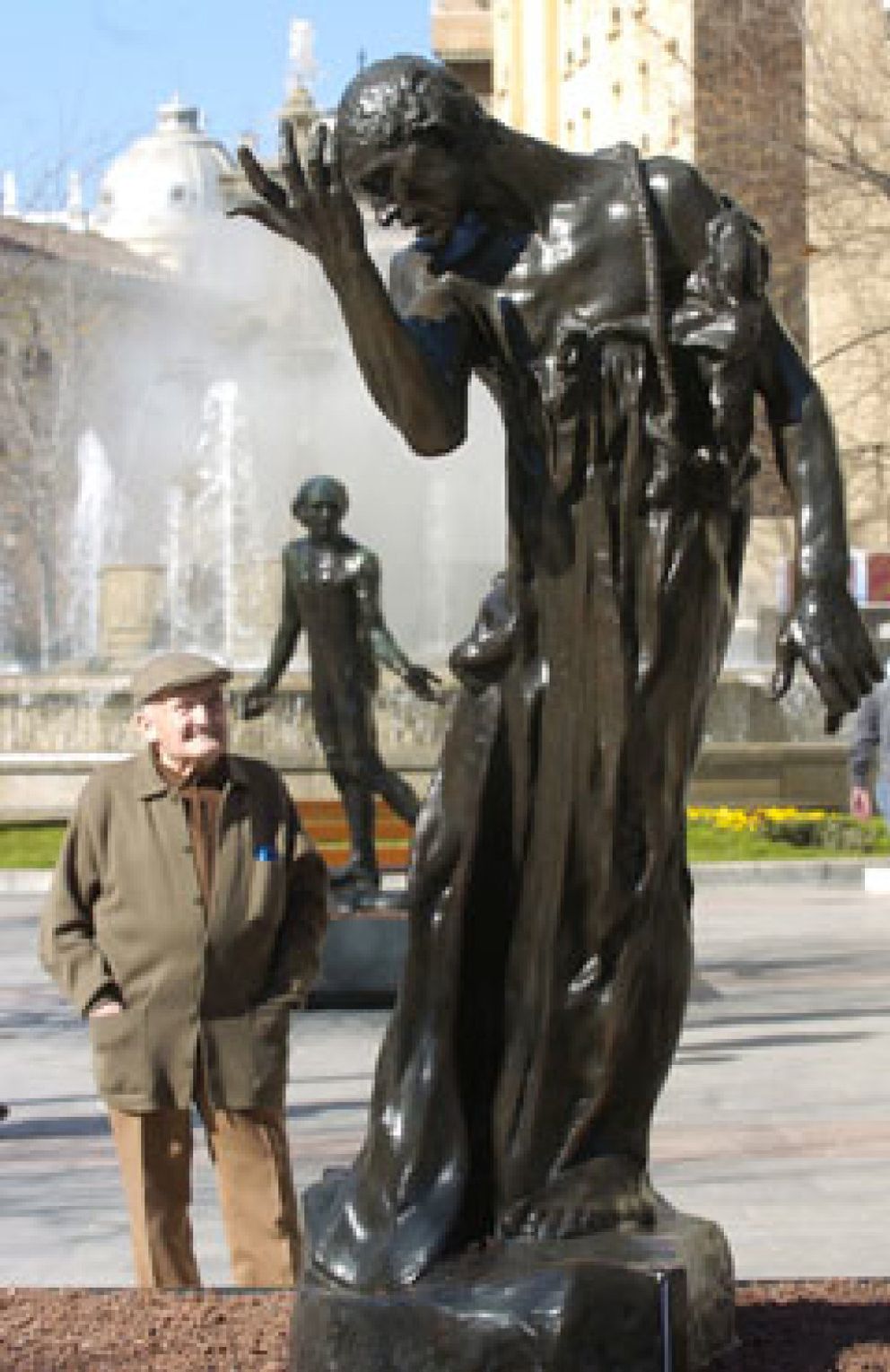 Foto: Siete esculturas de bronce de Rodin toman Granada