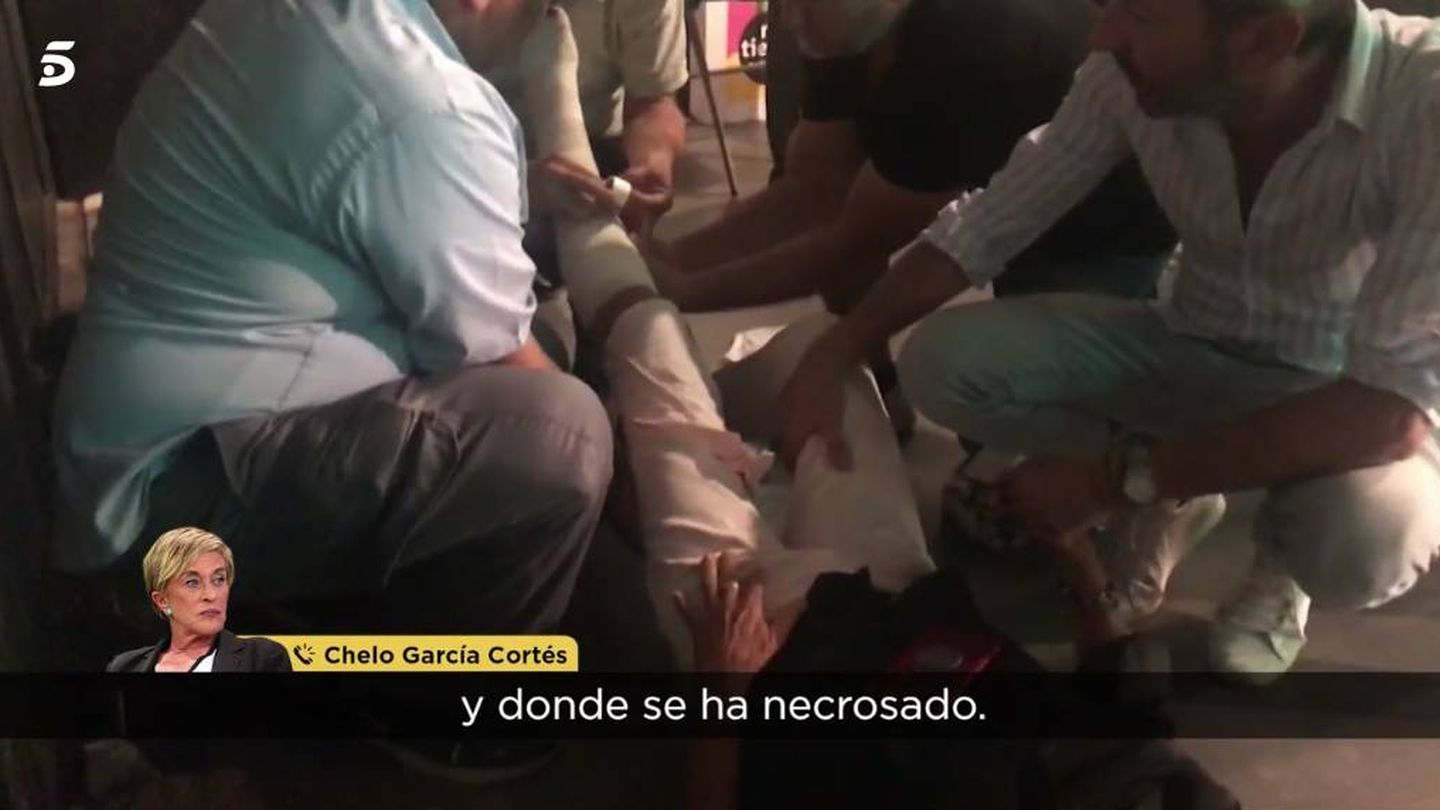 Chelo, tras la caída en Telecinco. (Mediaset)
