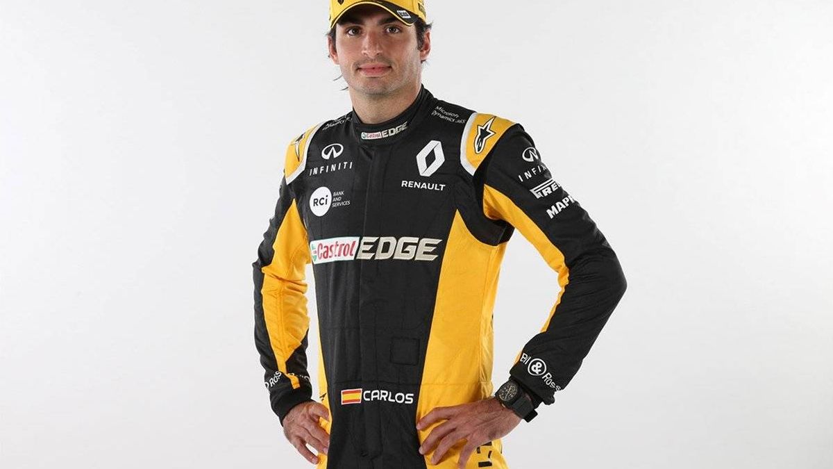 El aterrizaje de Sainz en Renault: "El volante y el casco, los mayores dolores de cabeza"