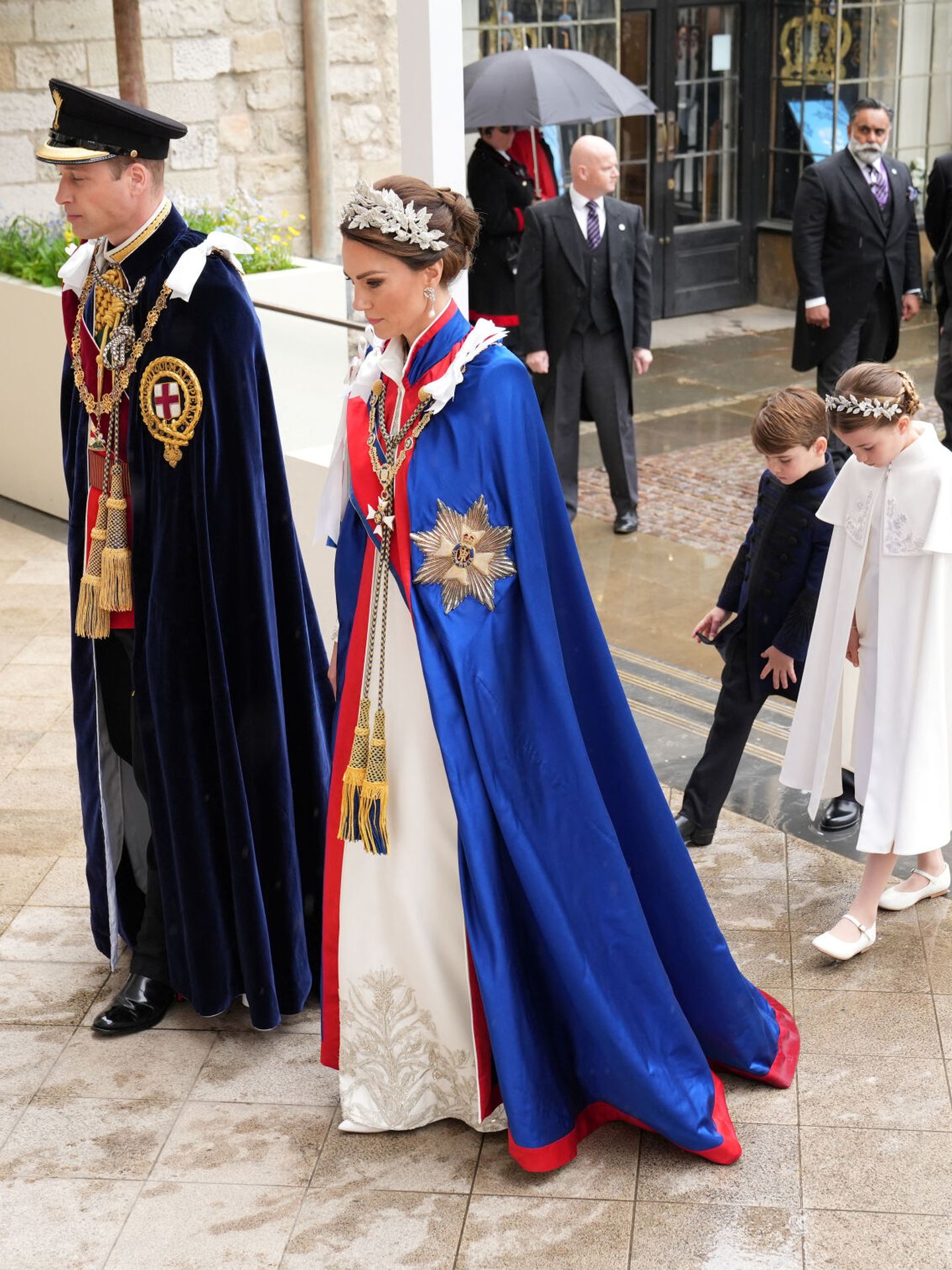 Los príncipes de Gales y sus hijos, en la coronación. (Reuters/Pool/Dan Charity)