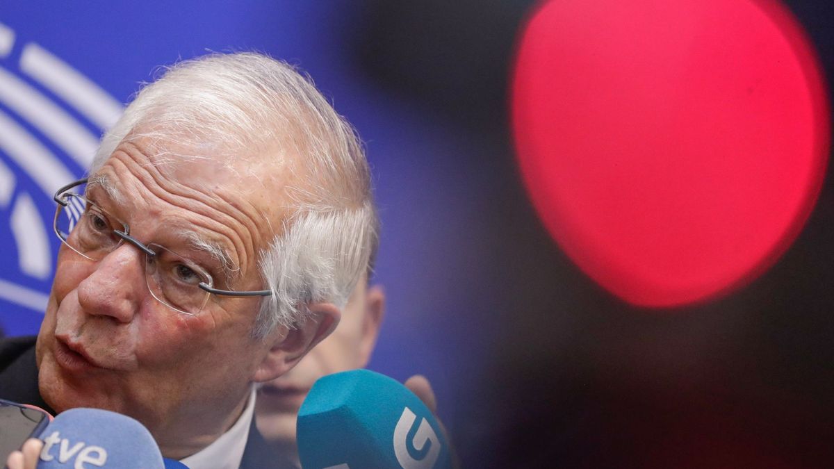 Borrell culpa a Iglesias de la "incertidumbre" que lleva a su renuncia como eurodiputado