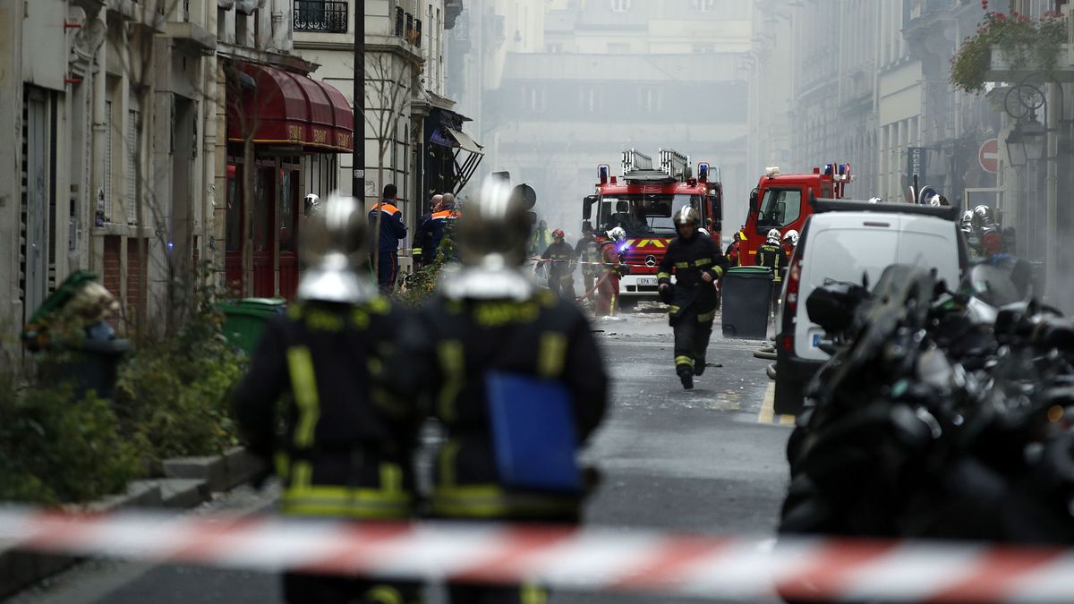 Encuentran a una cuarta persona fallecida entre los escombros de la explosión de París