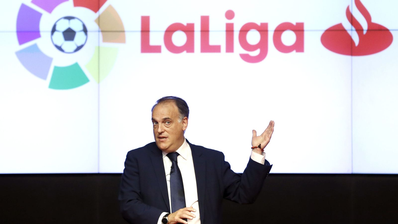 Foto: Javier Tebas, durante la presentación en julio del acuerdo de patrocinio del Banco Santander y LaLiga (EFE)