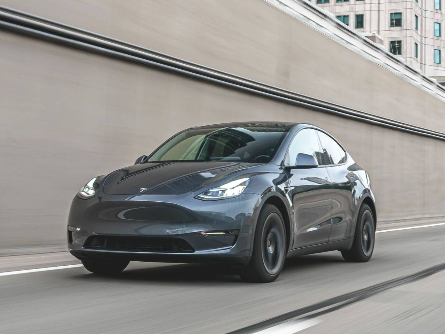 El Tesla Model Y fue el eléctrico más vendido en España en 2023, por delante del Model 3.