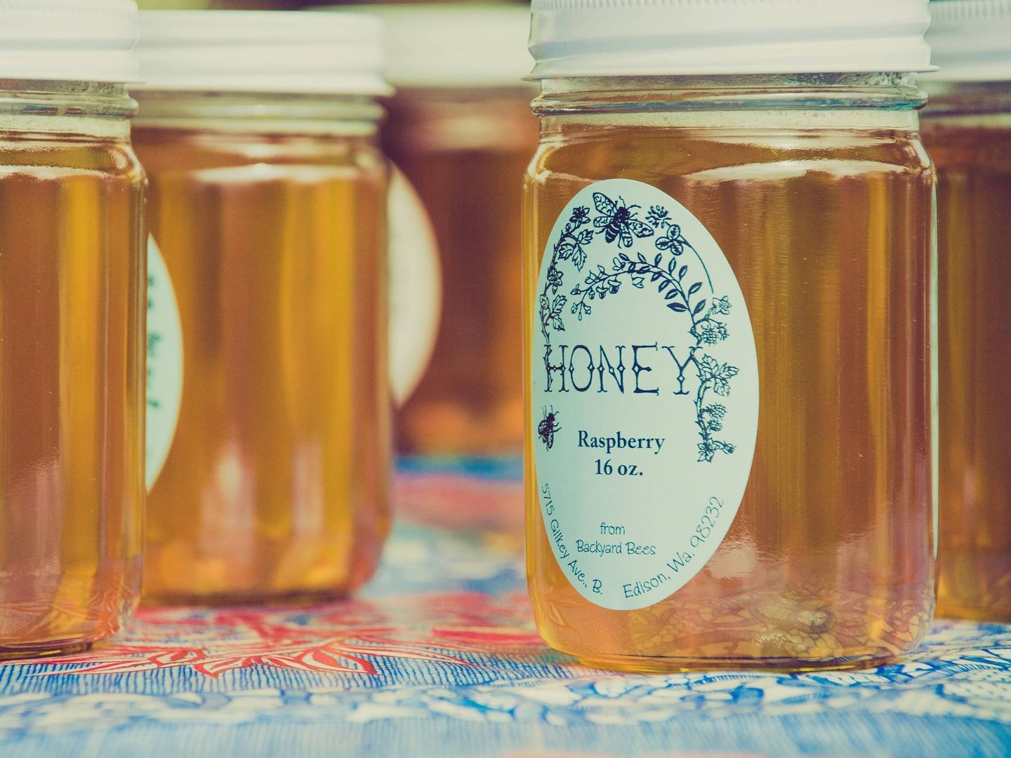 La miel siempre ha formado parte de nuestra dieta. (Amelia Bartlett para Unsplash)