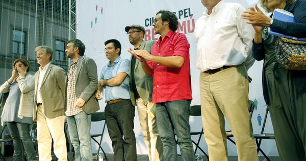 Foto: Los alcaldes de Barcelona, Zaragoza, A Coruña, Santiago de Compostela, Cádiz, Pamplona o Madrid. (EFE)