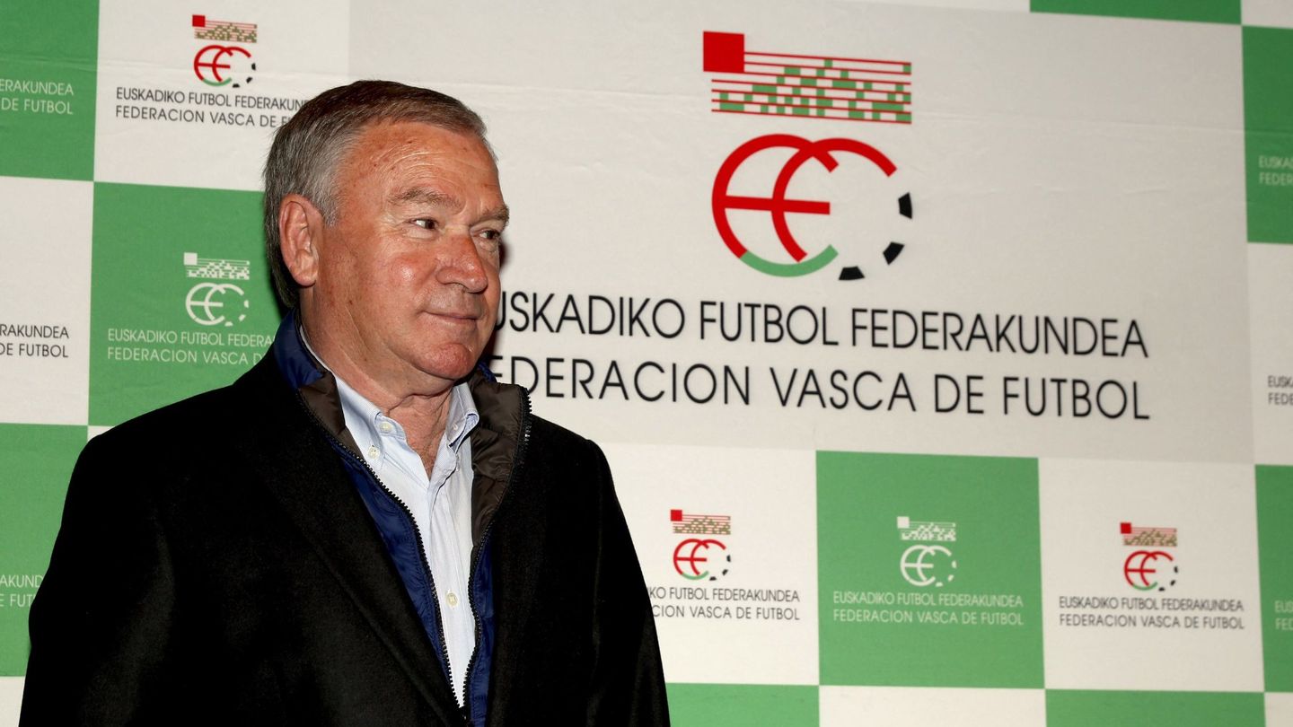 Clemente, durante su etapa como seleccionador de Euskadi. (EFE)