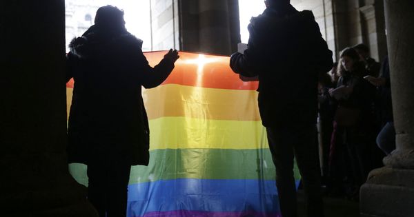 Foto: Protesta en denuncia de la homofobia. (Efe)