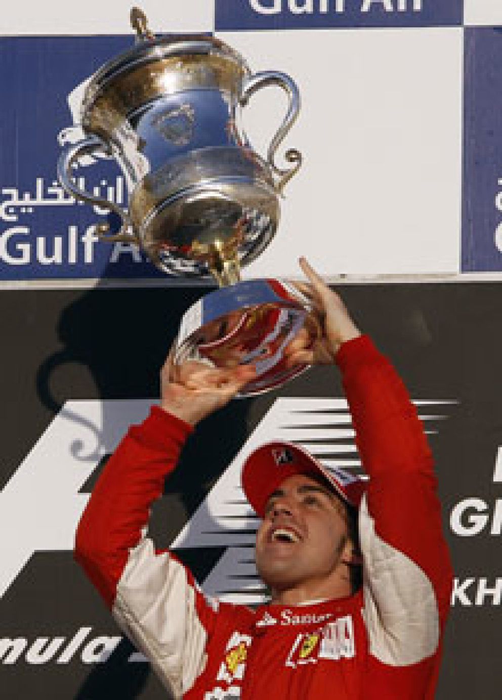 Foto: Alonso ya hace historia en Ferrari al ser el cuarto debutante que logra la victoria