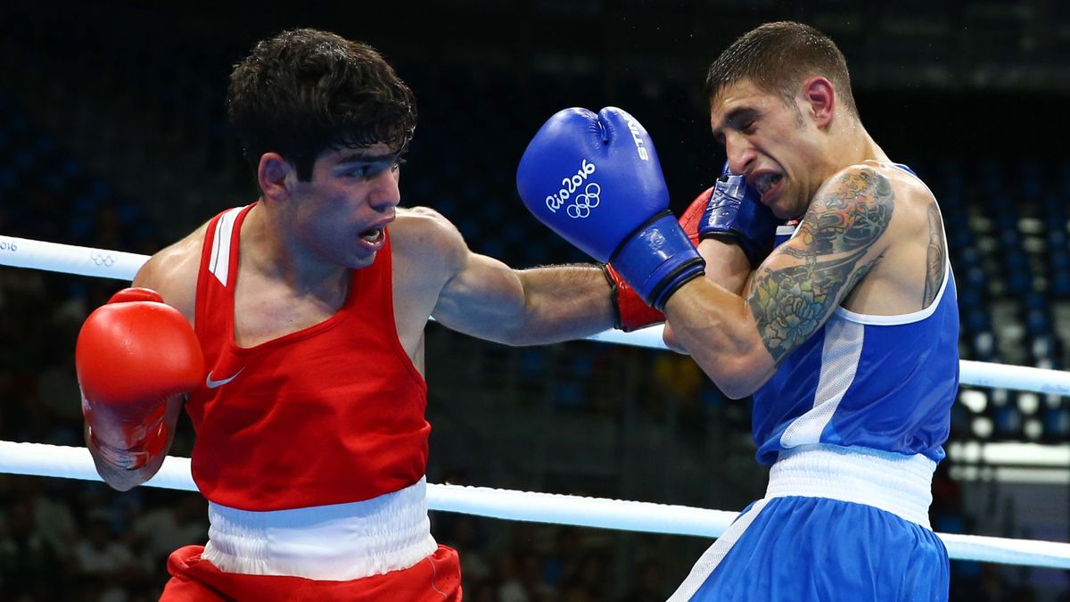 El boxeador Samuel Carmona consigue la primera victoria de España en Río