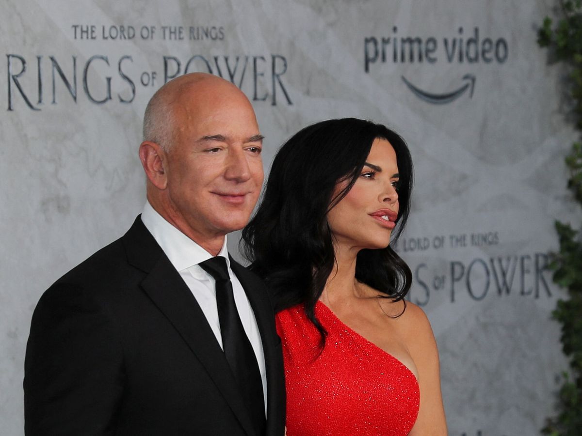 Foto: Jeff Bezos y Lauren Sanchez. (Reuters/May James)