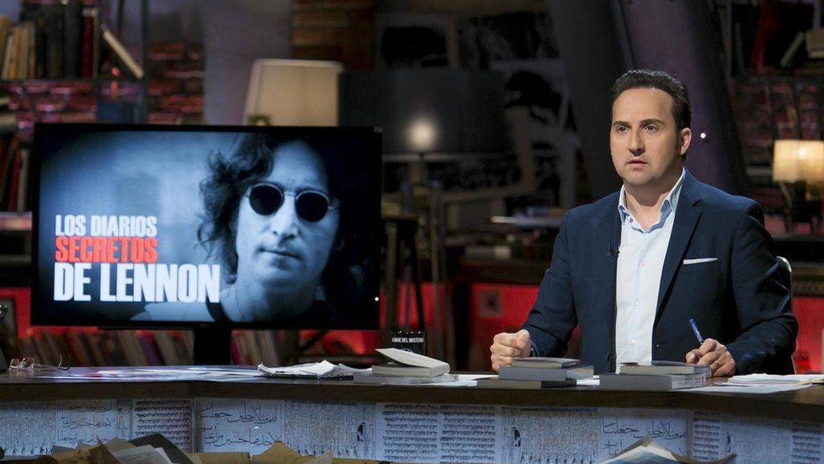 ¿Qué ver esta noche en televisión? Iker Jiménez desvela los secretos de John Lennon