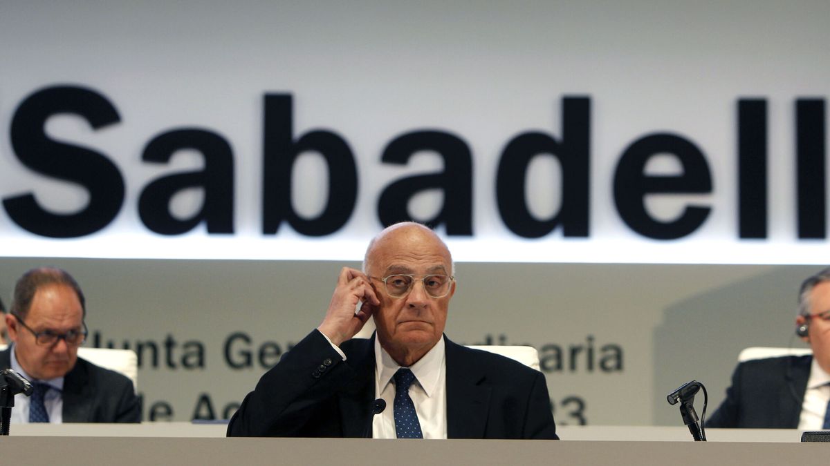 Sabadell será el banco español con mayor exigencia de capital si sigue en solitario