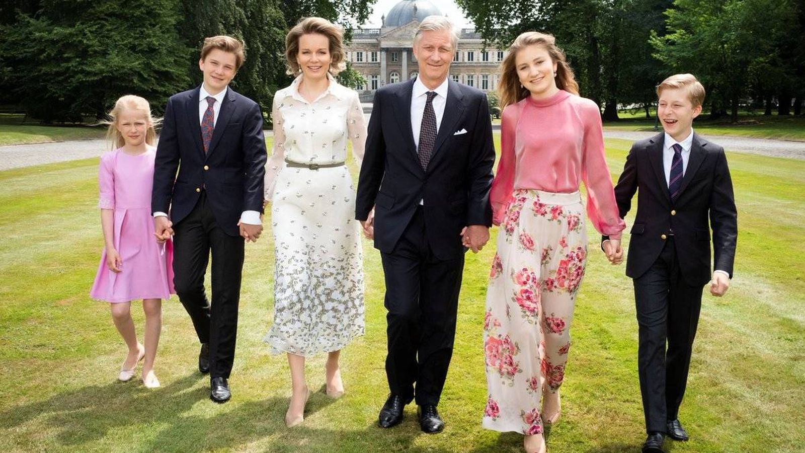 Foto:  La familia real belga en Laeken. (Casa Real)