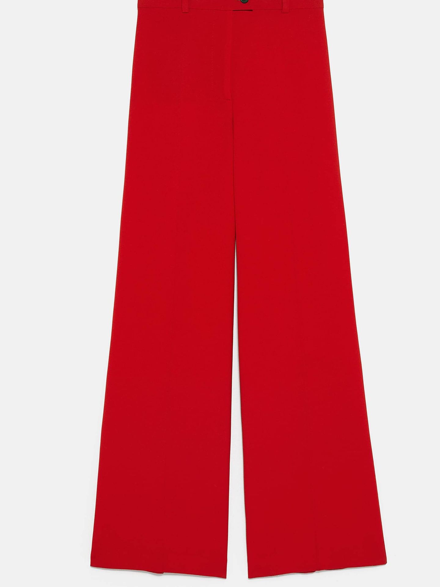 Pantalones de Zara.
