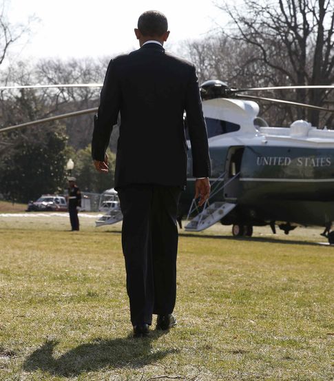 Foto: Barack Obama se aleja tras su rueda de prensa sobre Ucrania en la Casa Blanca. (Reuters)