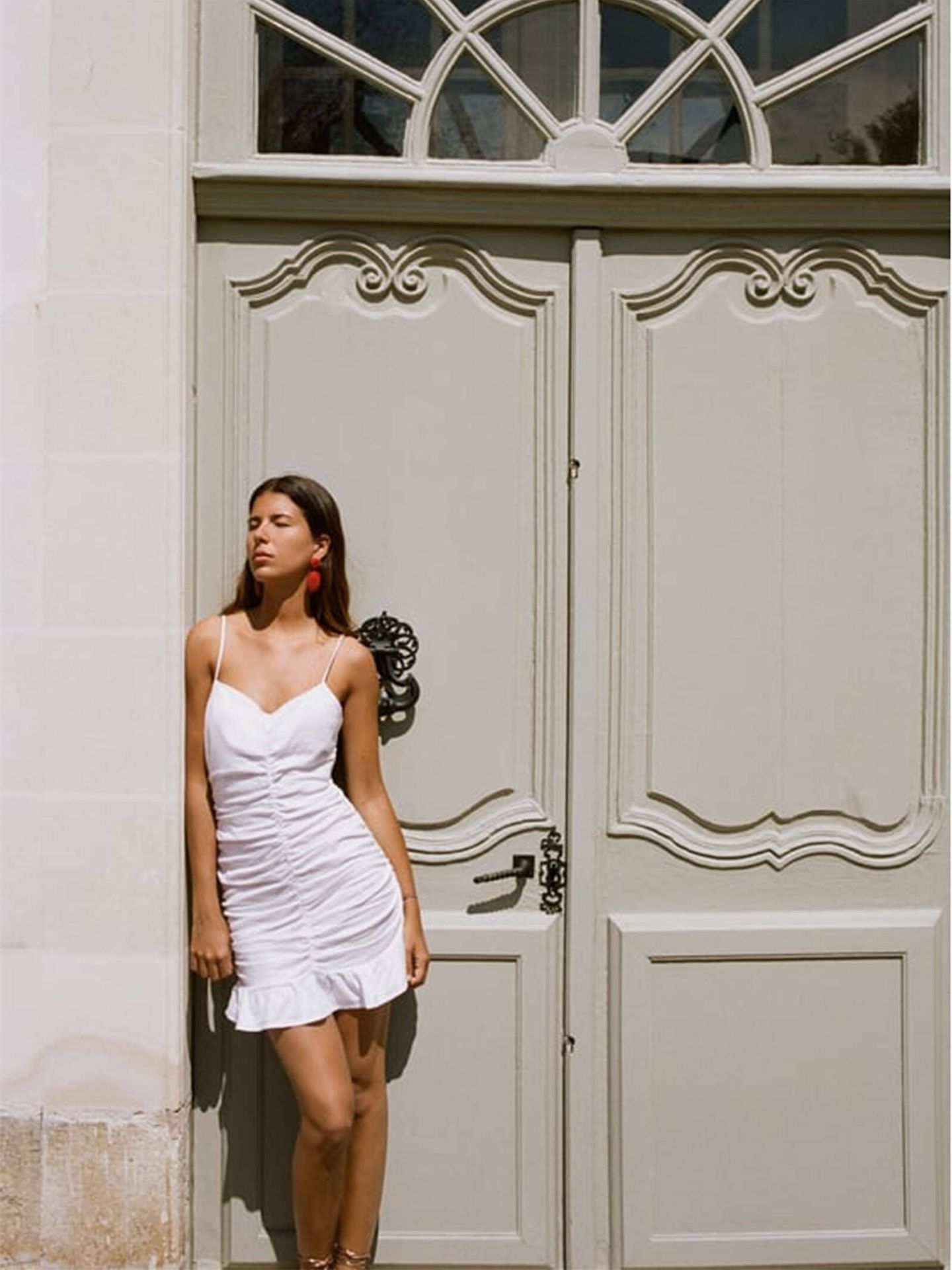 Por qué el blanco y el lino son para el verano y seis ideas low cost para vestirlo. (Zara/Cortesía)