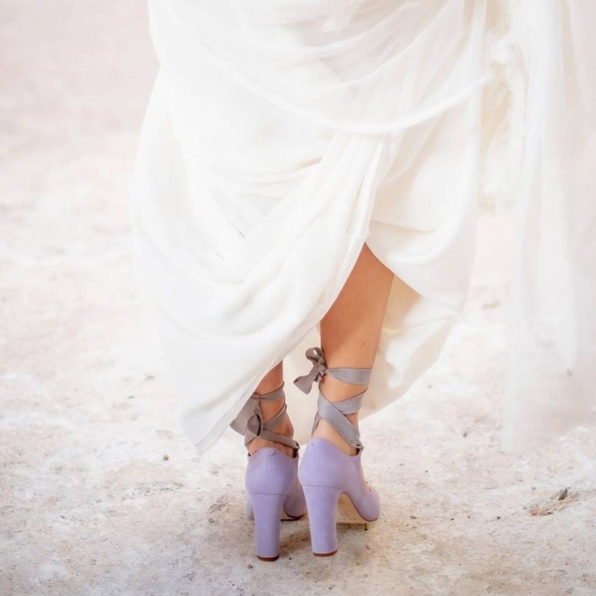 sentido evaporación Inevitable De compras: 5 zapatos de colores para novias diferentes