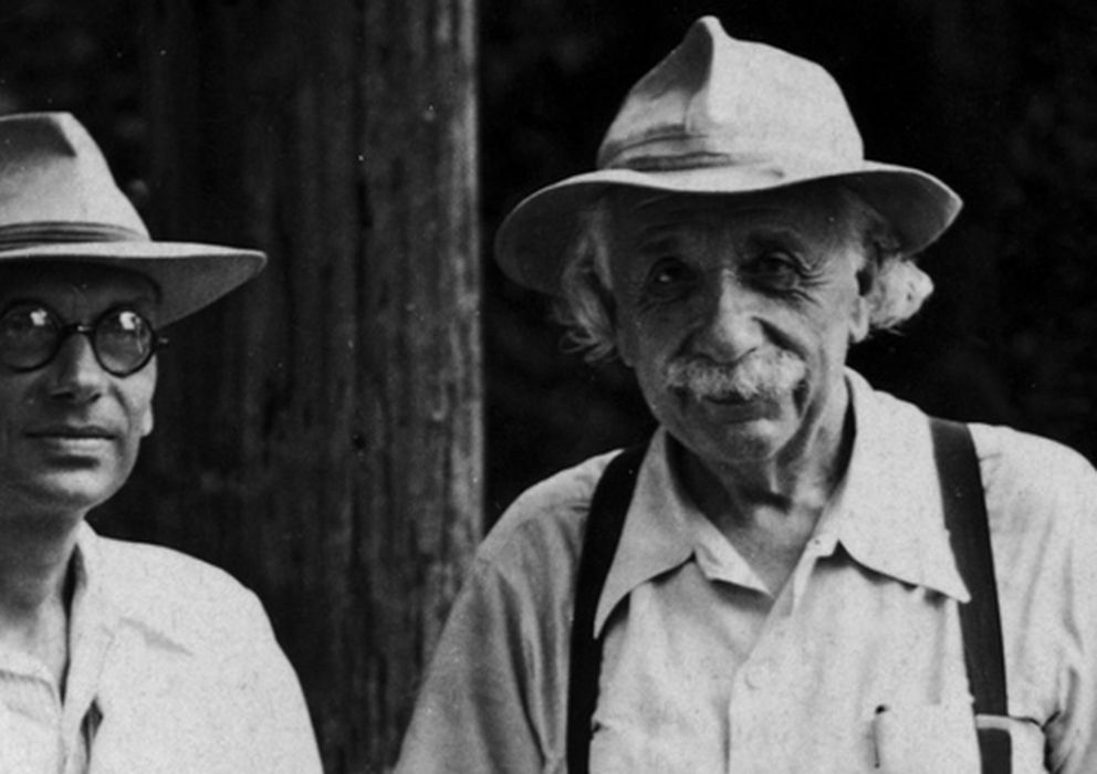 Foto: Kurt Godel (autor del argumento lógico ahora confirmado) junto con Albert Einstein
