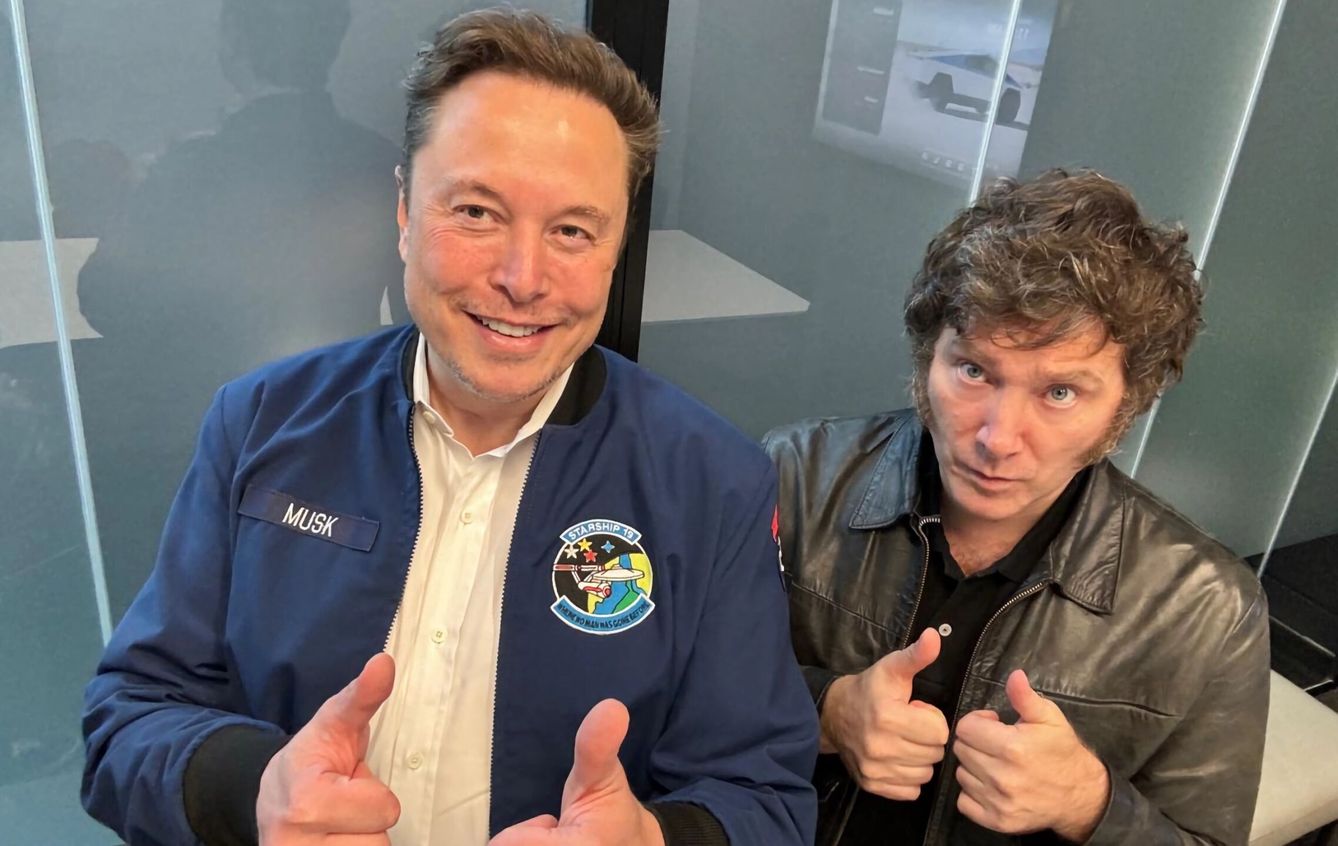 Elon Musk y Javier Milei, encantados de conocerse. (EFE) 