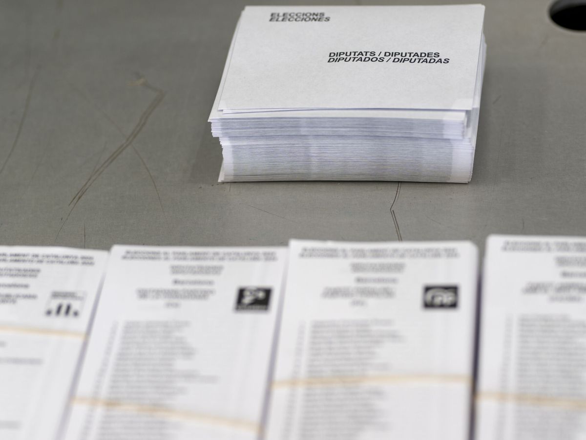 Foto: Papeletas de las elecciones catalanas del 12-M. (Europa Press/Lorena Sopena)