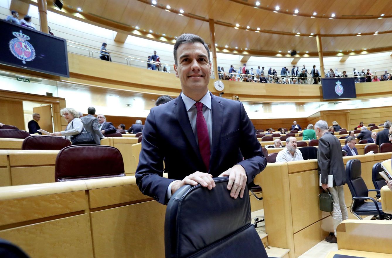 Pedro Sánchez, el pasado 19 de febrero en el pleno del Senado. (EFE)