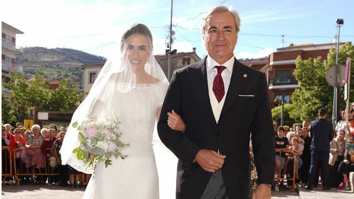 El vestido de novia de Blanca, hija mayor de Carlos Sainz, al detalle