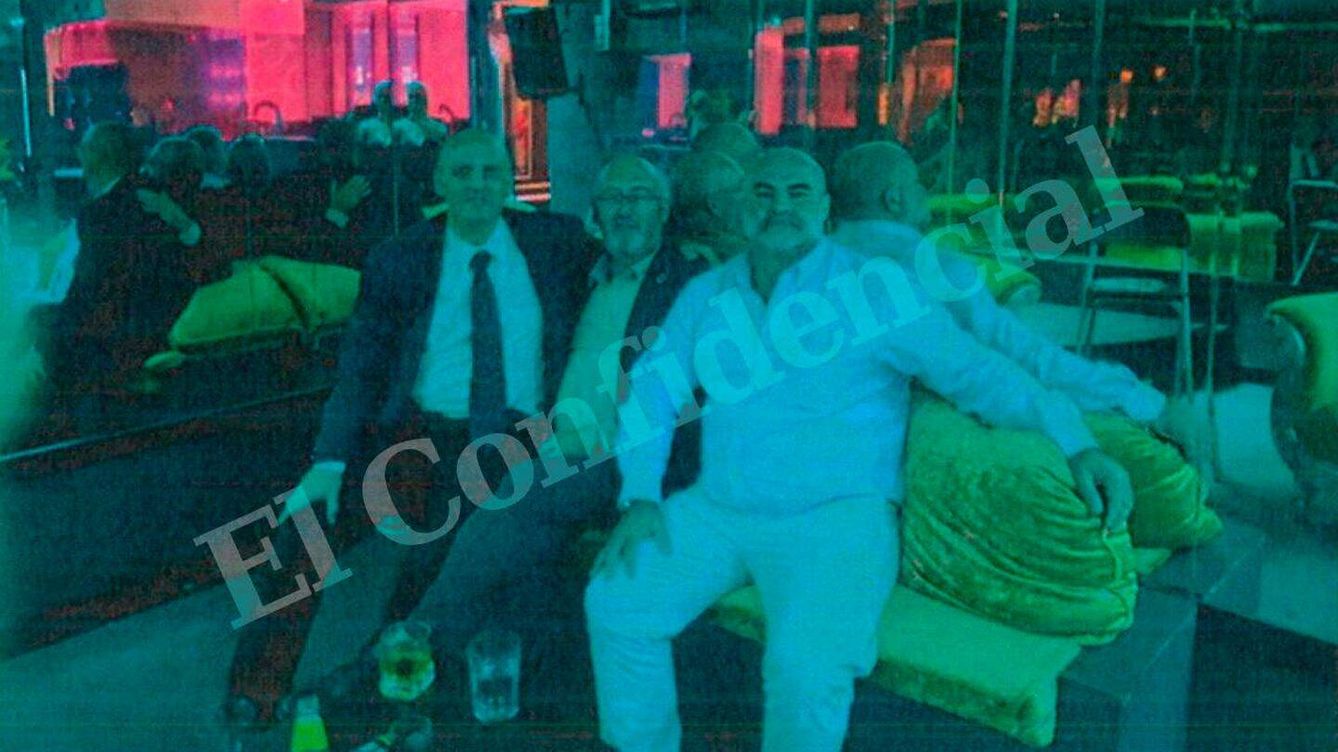 Foto: Tito Berni, Navarro Tacoronte y un empresario investigado en el puticlub Sombras.